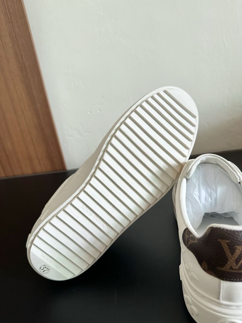 Louis Vuitton Low Shoes